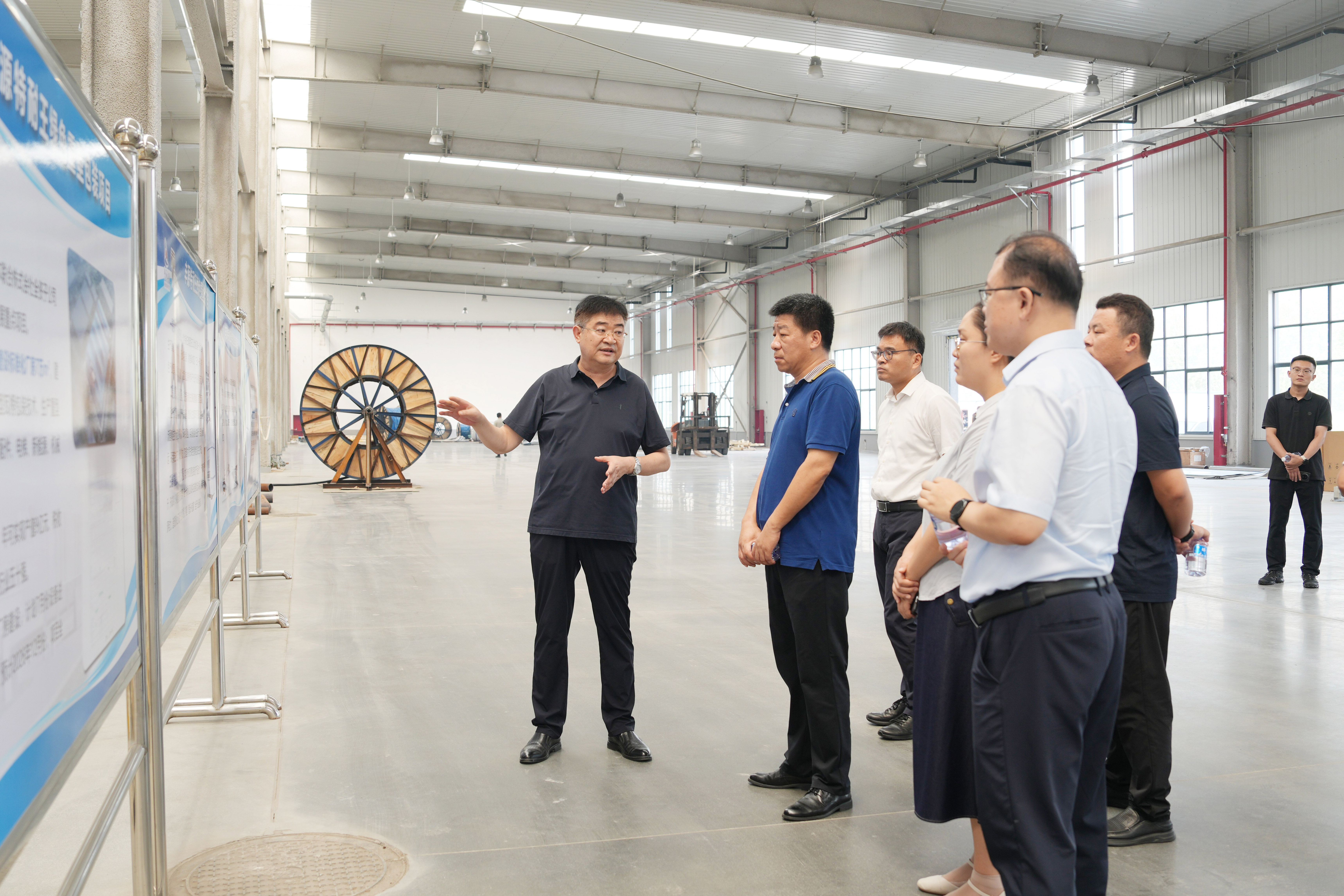 要聞 | 省重點幫扶縣專項產(chǎn)業(yè)基金調(diào)研組來集團調(diào)研指導(dǎo)工作